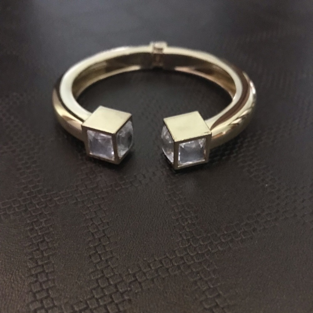 Statement bangle - Picture 2 of 4